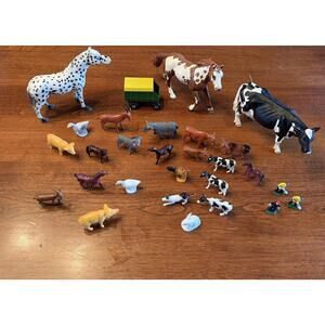 Farm Lot Schleich Horses, Cow ERTL Trailer, Farmers And Misc Small Animals